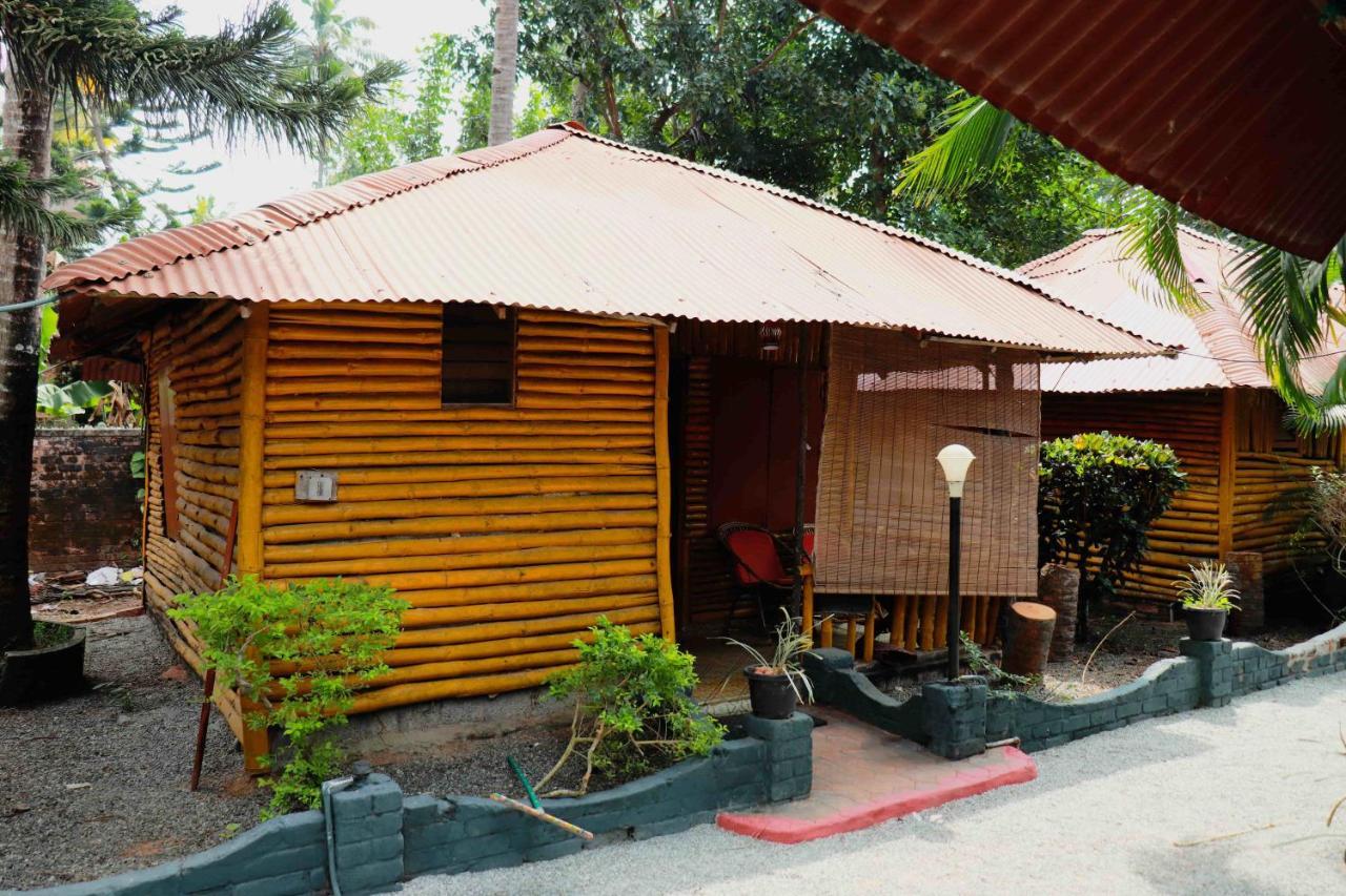 Kerala Bamboo House Otel Varkala Dış mekan fotoğraf